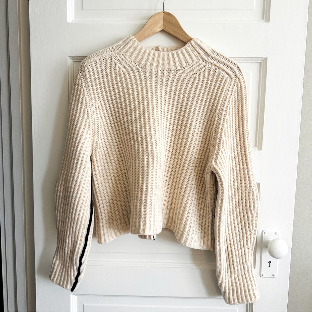 GOOP Cream Ribbed Knit Sweater w/ Navy Pinstripe, Sz S‎